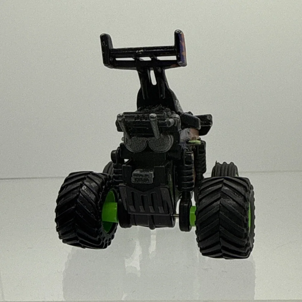 Vintage Micro‎ Machines Tuff Trax Monster Truck Weed Hopper EUC 1992